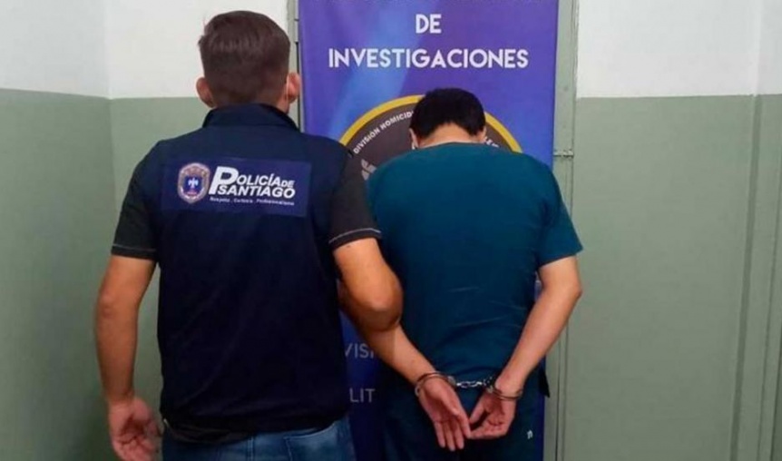 Enfermeros detenidos por robar y vender vacunas contra coronavirus