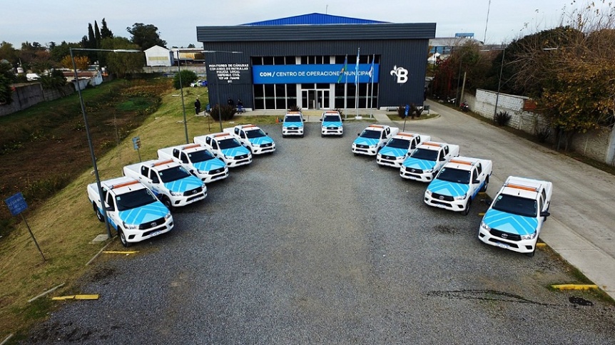 Cascallares entregó nuevos vehículos para las delegaciones municipales de Alte Brown