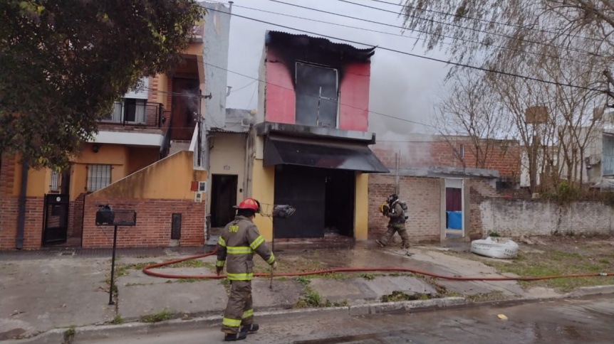 Quilmes: Otra vivienda se incendi y debi ser demolida