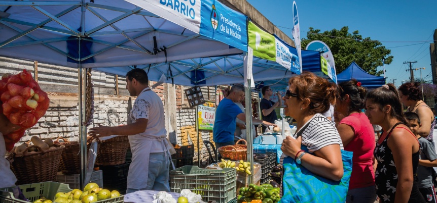 El Mercado en Tu Barrio vuelve al municipio de Lans con grandes ofertas