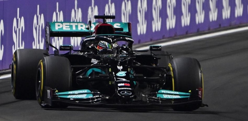 Lewis Hamilton ganó el GP de Arabia Saudita y alcanzó a Verstappen