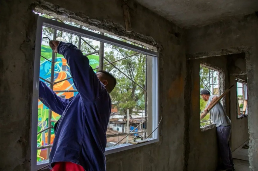 Quilmes Oeste: Etapa de terminaci�n de viviendas en el barrio Los Eucaliptus