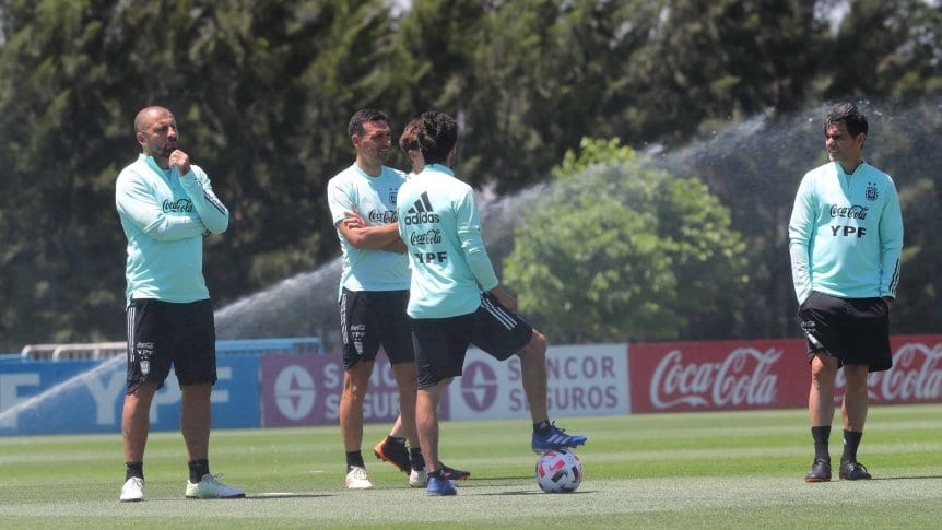 Argentina, sin Scaloni y Messi, visitará a Chile en la altura de Calama