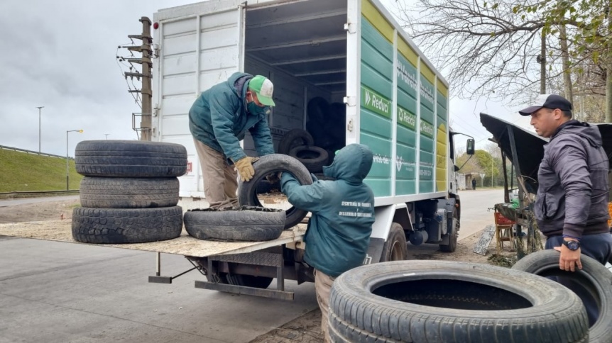 Florencio Varela: Operativos para la recolección de neumáticos en desuso