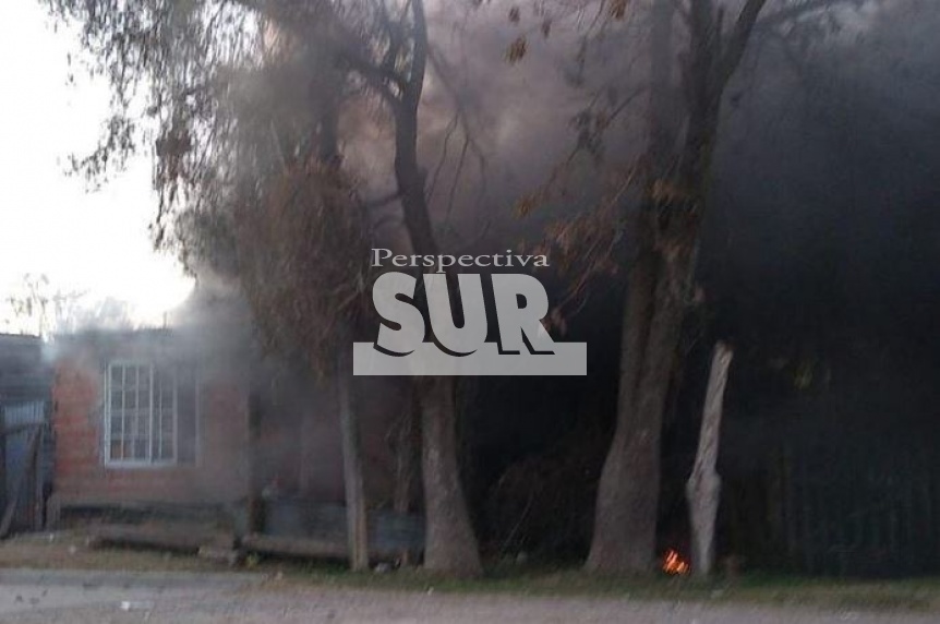 Una familia numerosa perdi� su vivienda a causa de un incendio