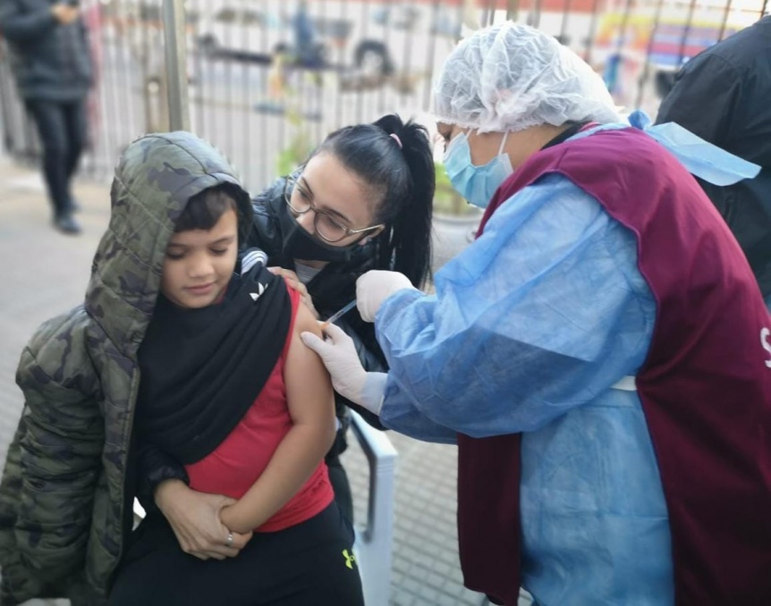 Operativos de salud en Escalada y vacunación y talleres de embarazo en barrios
