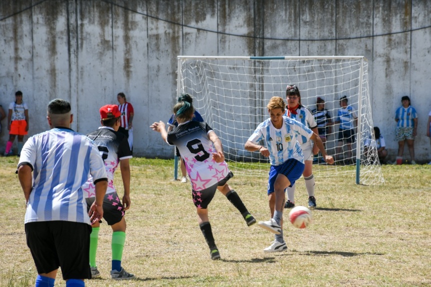 Mundialito de f�tbol femenino en cinco c�rceles bonaerenses: Argentina sali� campe�n