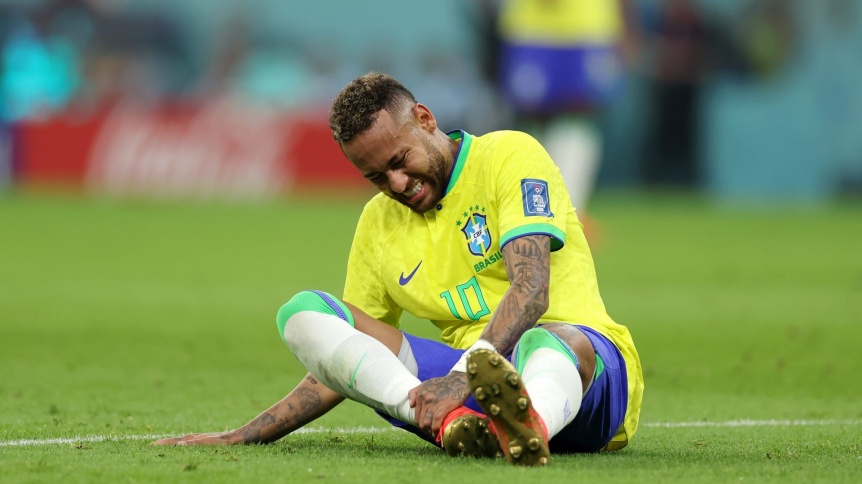 Preocupación por la lesión en el tobillo de Neymar