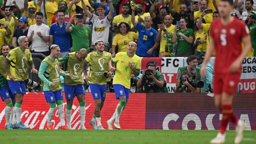 Con suplentes y ya clasificado, Brasil juega con las ilusiones de Camern