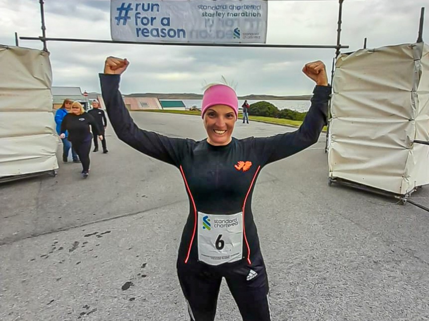 La atleta Mirian Cao representó a Berazategui en la maratón de Malvinas