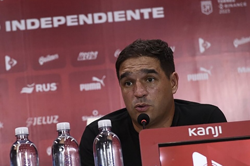 Independiente recibe a Colón entre tensiones internas