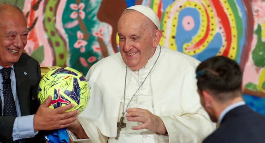 El papa Francisco ratificó su intención de viajar a la Argentina
