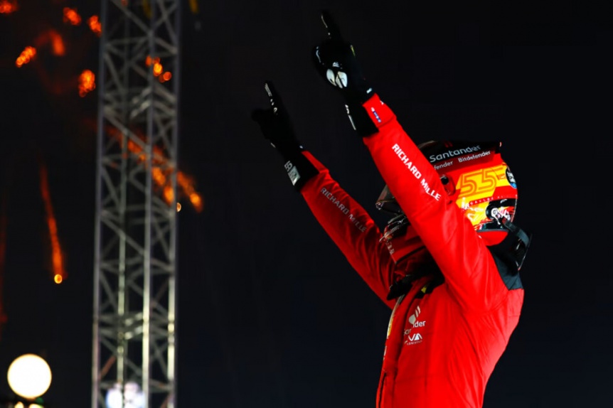 Carlos Sainz gan� en Singapur y Verstappen ni siquiera hizo podio