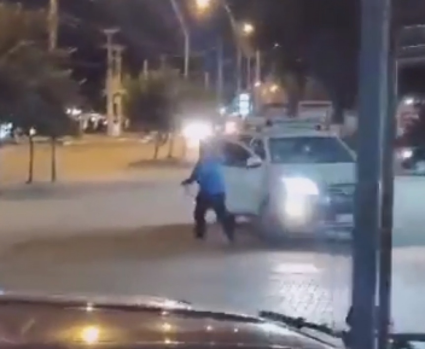 VIDEO | Le pegaron un tiro a hombre que intent impedir un robo