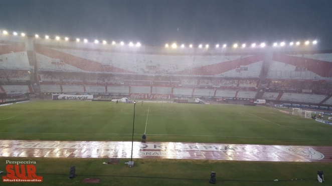 Quilmes no pudo debutar debido al mal tiempo y jugar hoy con River
