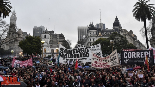 Masiva marcha en reclamo de la aparicin de Santiago Maldonado