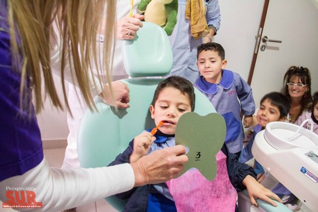 El Centro Odontolgico Municipal controla la salud bucodental en las escuelas de Berazategui