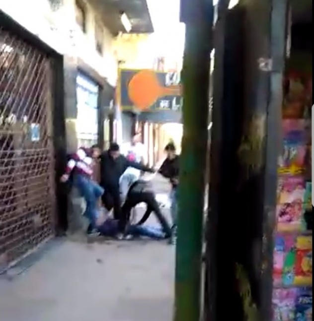 Brutal paliza a un joven tras una discusin en un colectivo 178