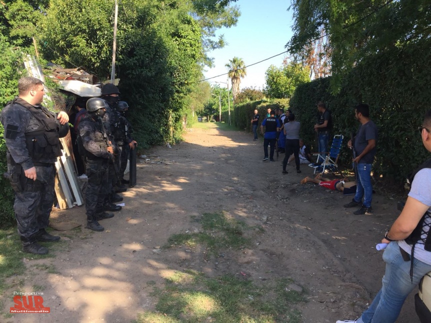 Detenidos por venta de drogas en Berazategui