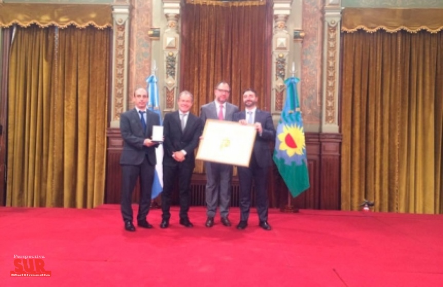 Graduado de la UNQ recibe el Premio Provincia de Buenos Aires