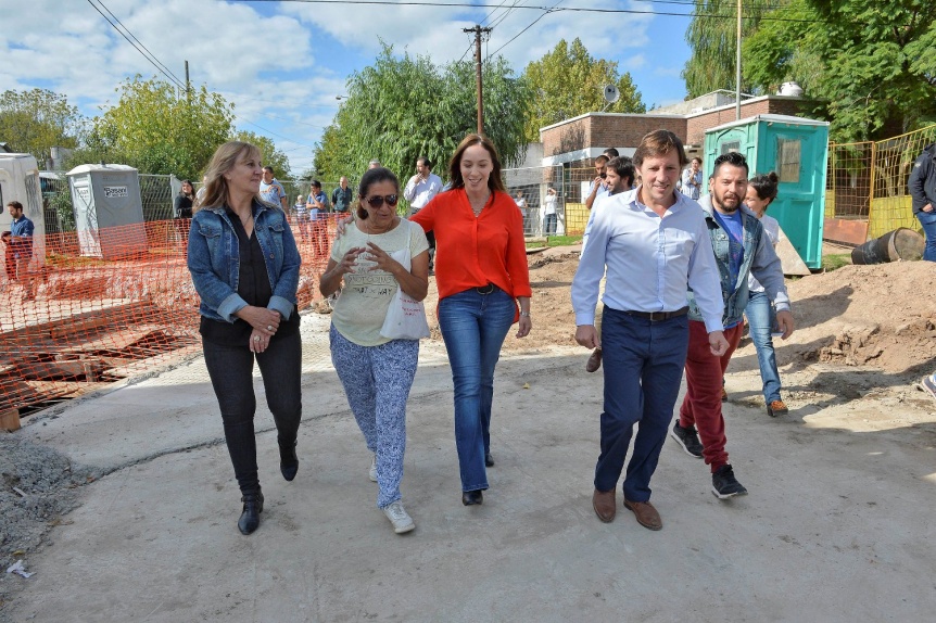 Vidal visit obras de saneamiento en San Miguel