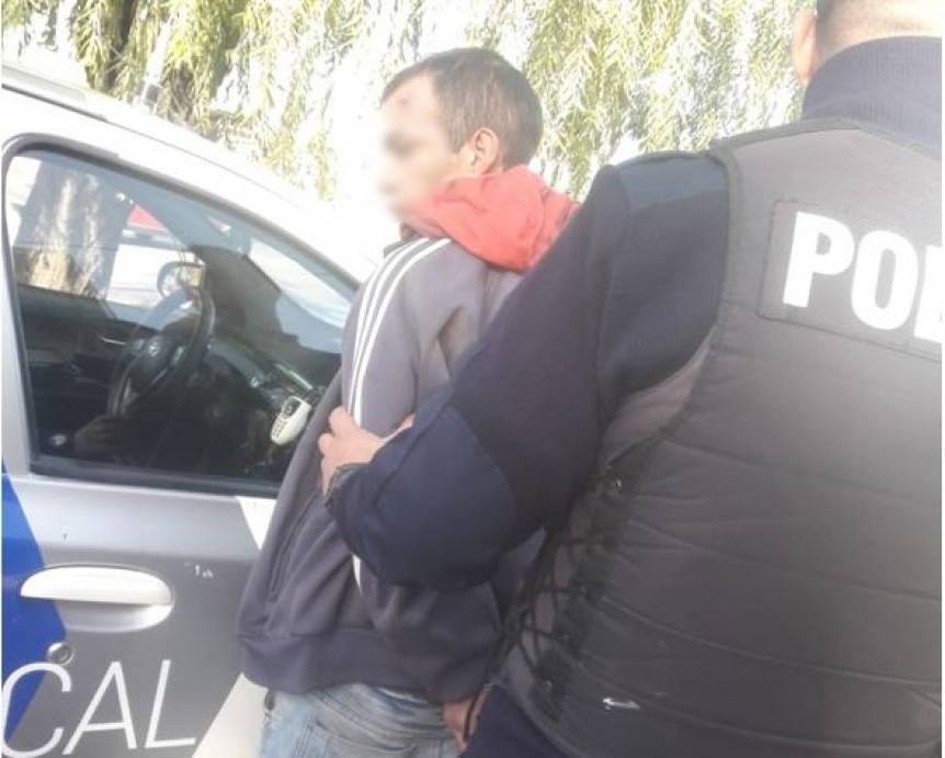 Roba ruedas arrestado en Quilmes Oeste