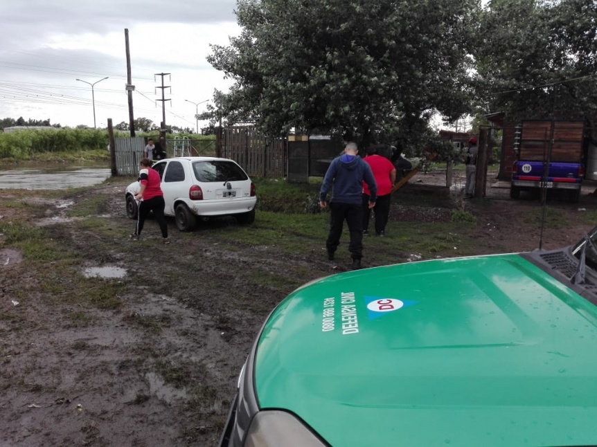 Florencio Varela: Continan los trabajos de desobstruccin y limpieza en los barrios