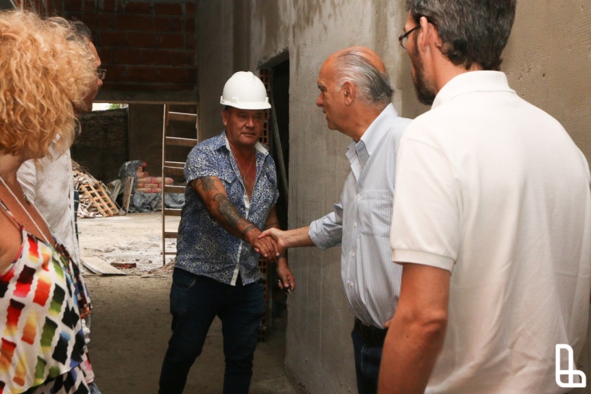 Grindetti supervis las obras del nuevo centro de salud en Gerli