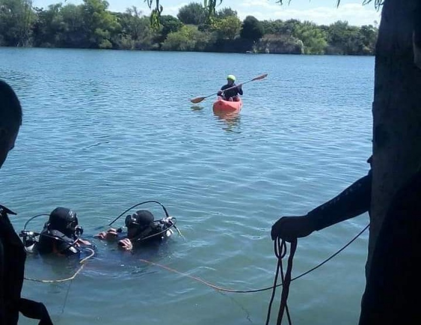 Muri ahogado un joven en la tosquera de Bernal Oeste