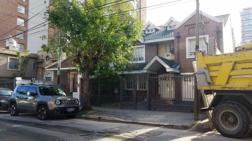 Violento robo de rompe puertas en el centro de Quilmes