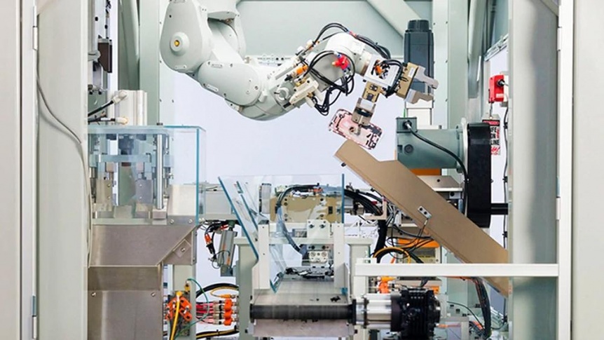 Laboratorio de Apple usa robot que desarma dispositivos y separa material reciclable