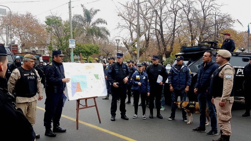 Mega operativo policial con Fuerzas Federales en Quilmes
