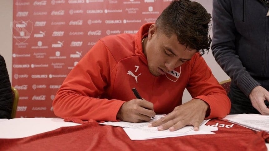 Roa firm su contrato y ya es oficialmente refuerzo del Rojo