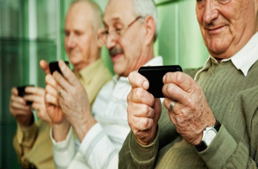 Taller «Uso del teléfono móvil para personas mayores»