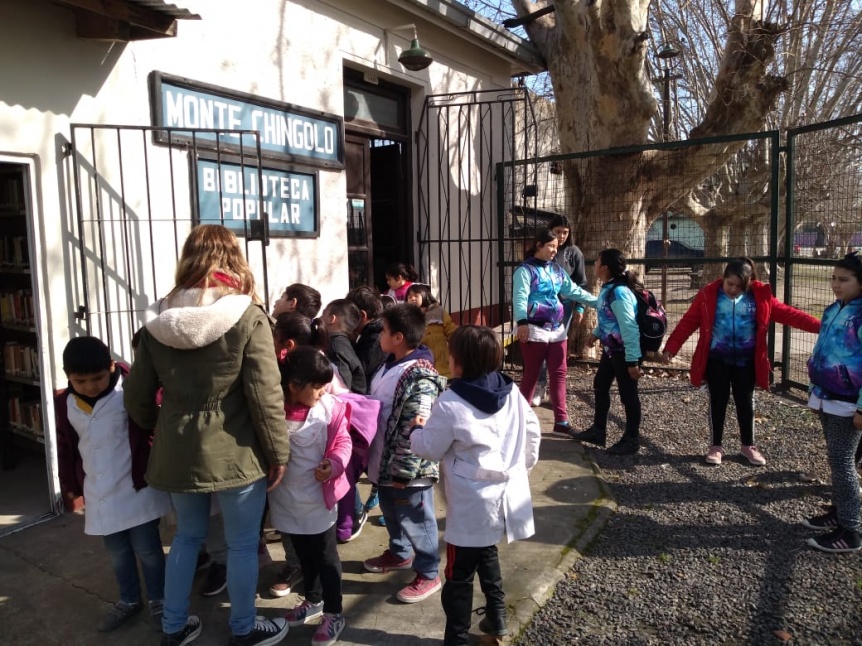 Estudiantes de la Primaria 52 visitaron La Biblioteca y el Museo Histrico de Monte Chingolo