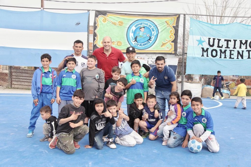 Molina inaugur un playn deportivo en el barrio Los lamos