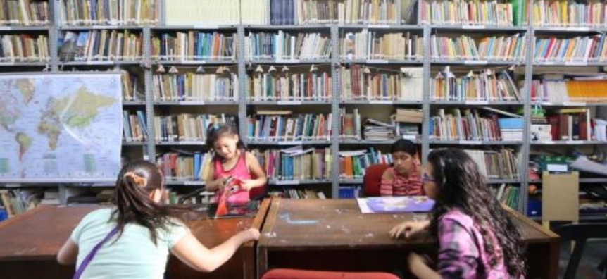 La Biblioteca Popular Monte Chingolo festeja su aniversario con una pea