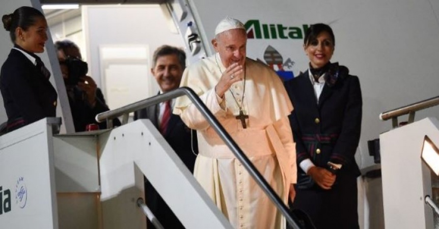 El Papa comenz su viaje a Asia