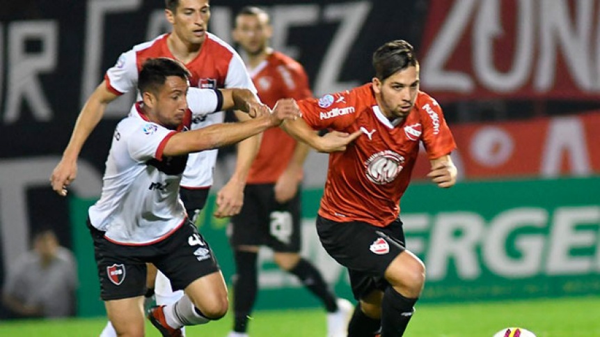 Independiente y Newells se enfrentan en un choque pendiente