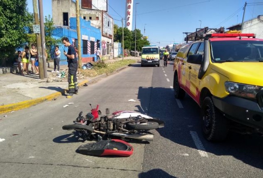 Reclamo de justicia por accidente de trnsito fatal en Quilmes Oeste