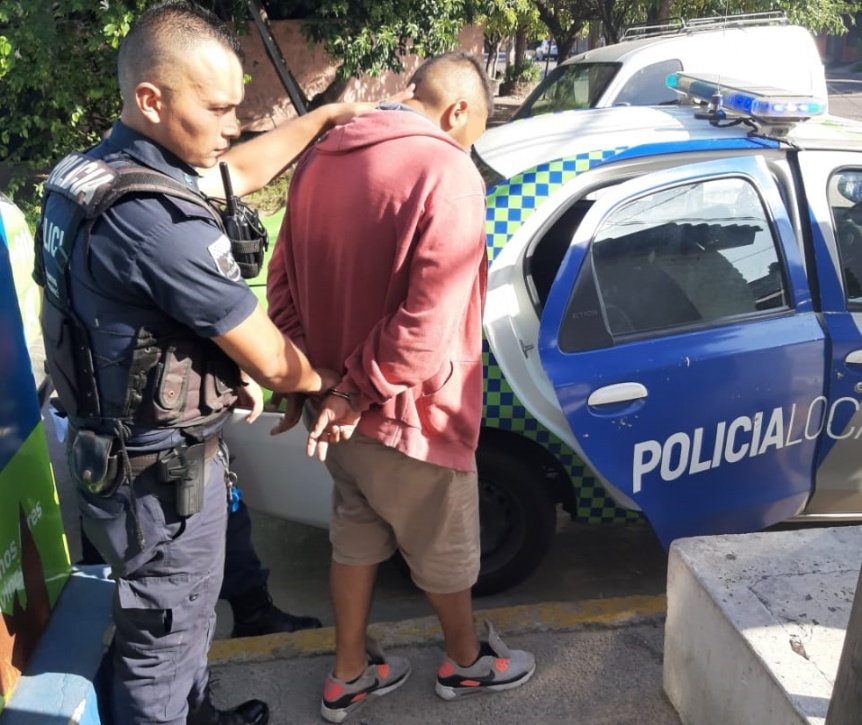 Presunto delincuente armado detenido en La Caada