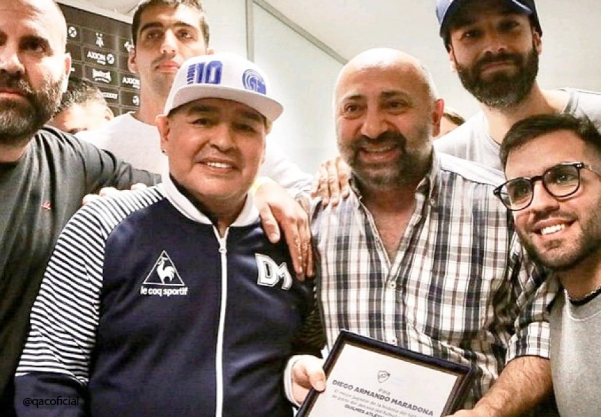 Reconocimiento a Maradona en Quilmes