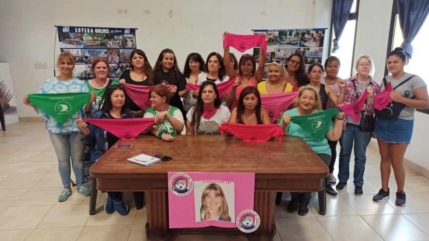 Homenaje a la docente Natalia Lpez en el 8 aniversario de su femicidio