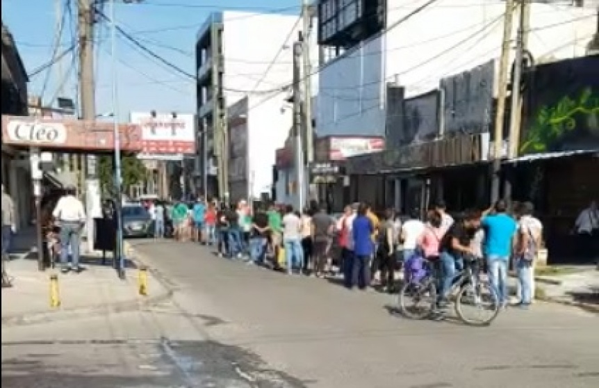 El Municipio de Berazategui intim a los bancos a impedir amontonamiento en cajeros automticos
